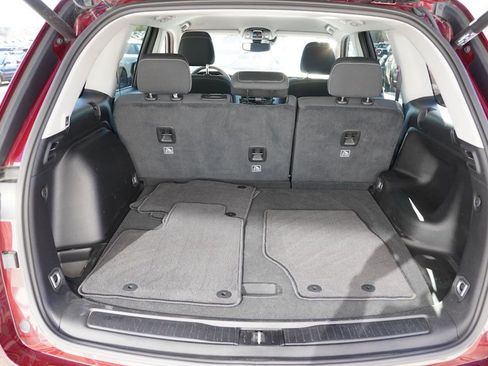 Certified 2023 Jeep Grand Cherokee Laredo w/ Luxury Tech Group I image 19