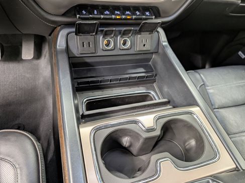 Used 2018 GMC Sierra 1500 Denali w/ Denali Ultimate Package image 26