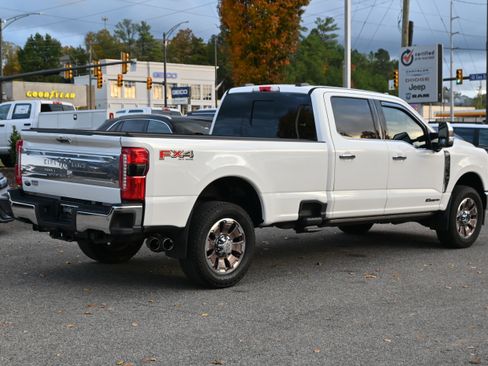 Used 2023 Ford F350 King Ranch w/ Chrome Package image 16