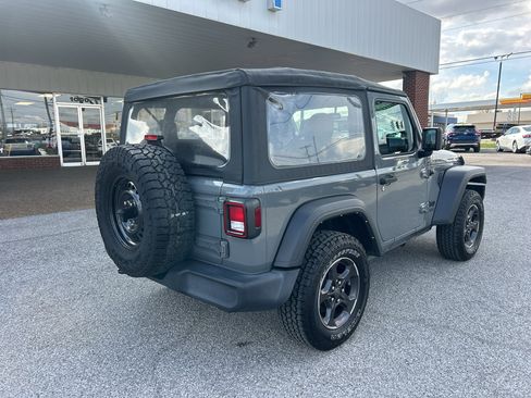Used 2021 Jeep Wrangler Sport image 5