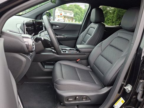 Used 2026 Chevrolet Equinox LT w/ Convenience Package II AWD/4WD image 24