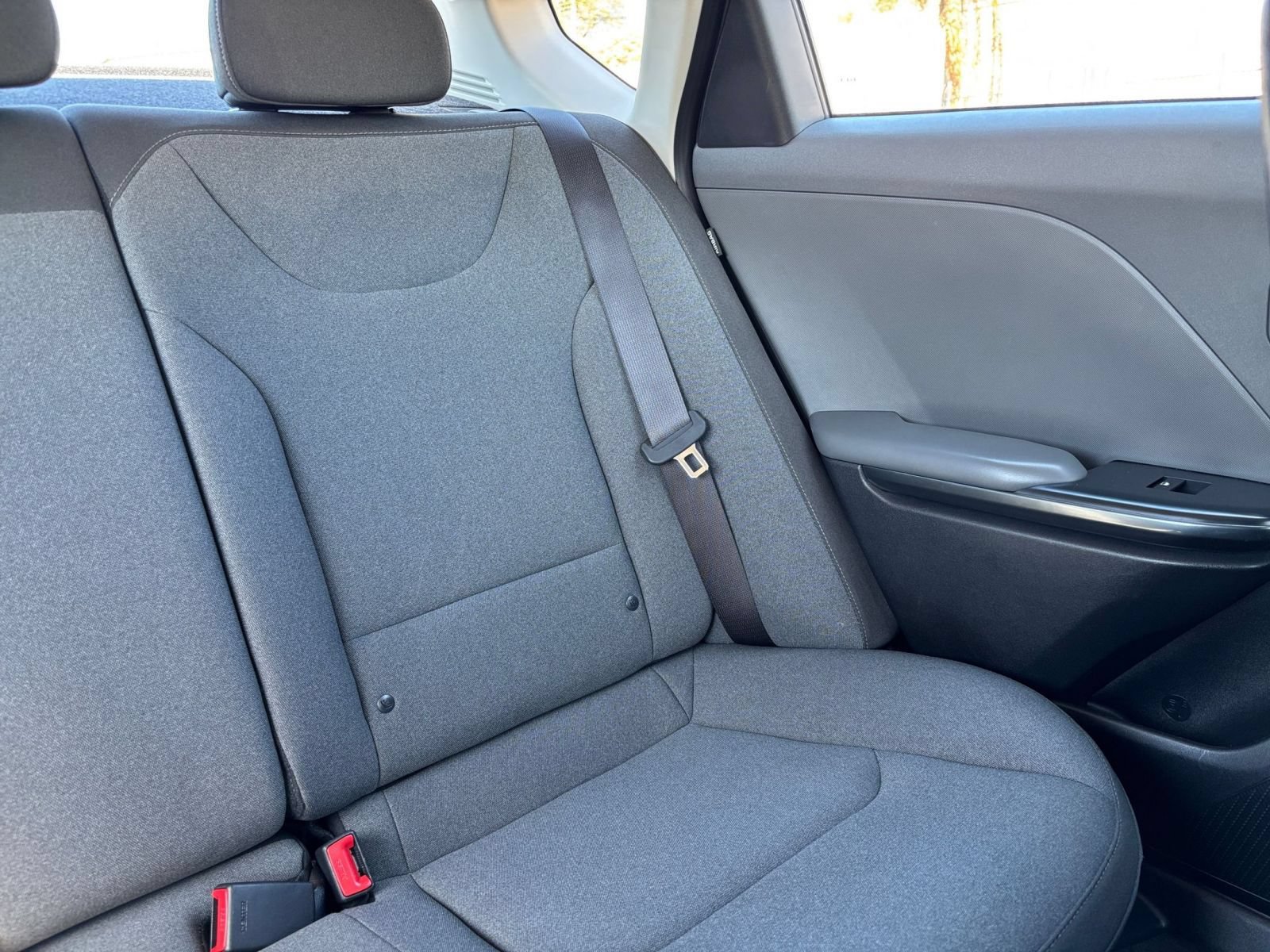 Used 2025 Kia K4 FWD image 35