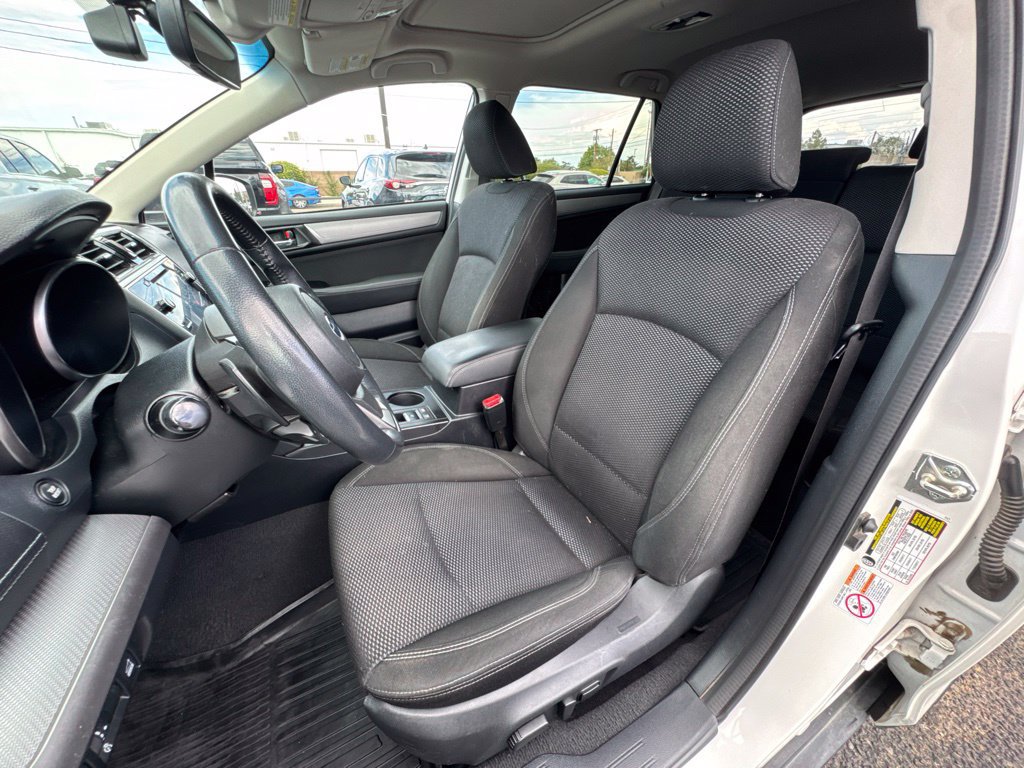 Used 2019 Subaru Outback 2.5i Premium AWD/4WD image 12
