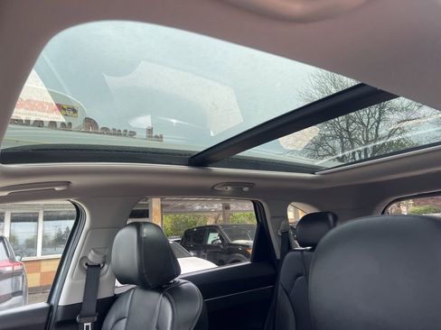 Certified 2023 Kia Sorento X-Line EX AWD/4WD image 8