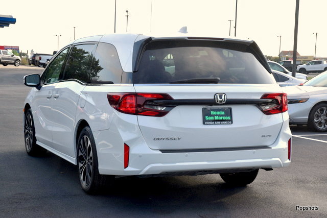 New 2027 Honda Odyssey Elite image 4