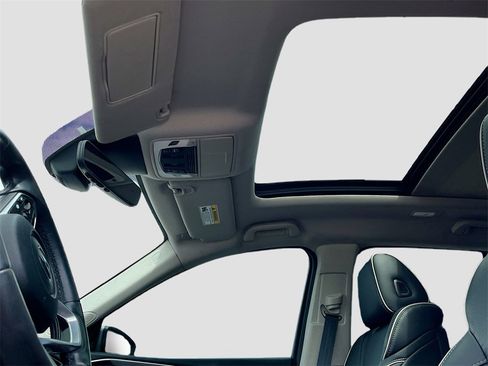 Used 2024 Acura MDX SH-AWD w/ Advance Package image 21