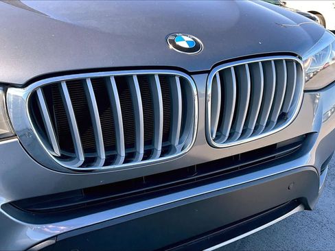 Used 2017 BMW X3 xDrive28i image 28