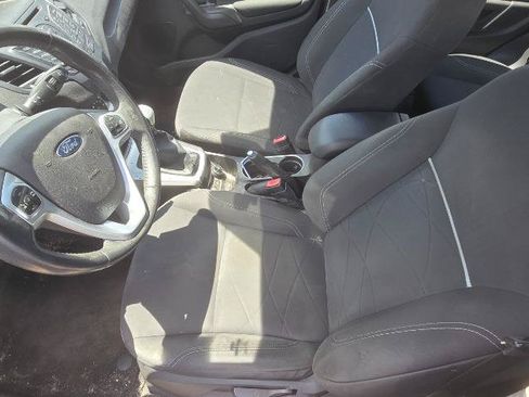 Used 2014 Ford Fiesta SE FWD image 17