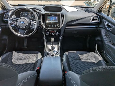 Used 2024 Subaru Forester Premium AWD/4WD image 27