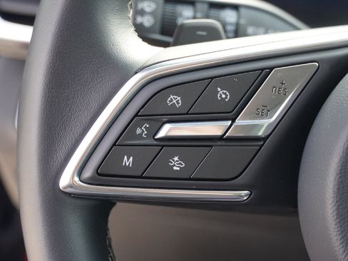 Used 2025 Buick Envision Preferred image 19