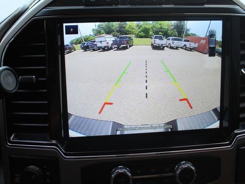 Used 2022 Ford F350 Lariat w/ Lariat Ultimate Package AWD/4WD image 13