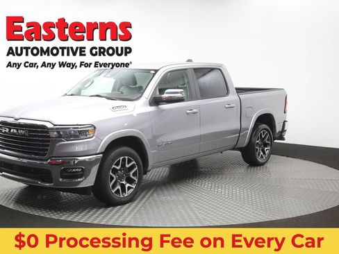 Used 2025 RAM 1500 Laramie AWD/4WD image 59