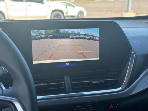 Used 2025 Chevrolet Trax ACTIV image 24