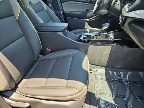 New 2026 Chevrolet Trax ACTIV w/ Driver Confidence Package FWD image 9