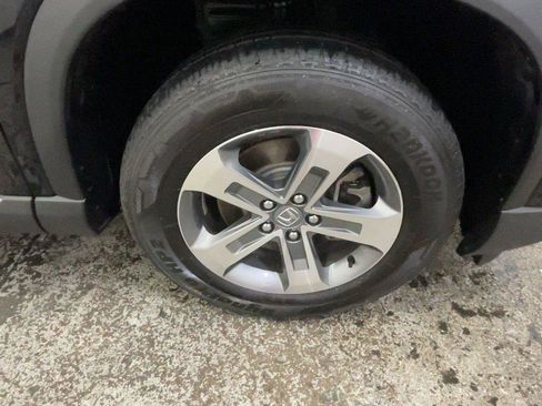 Certified 2025 Honda Pilot EX-L image 19