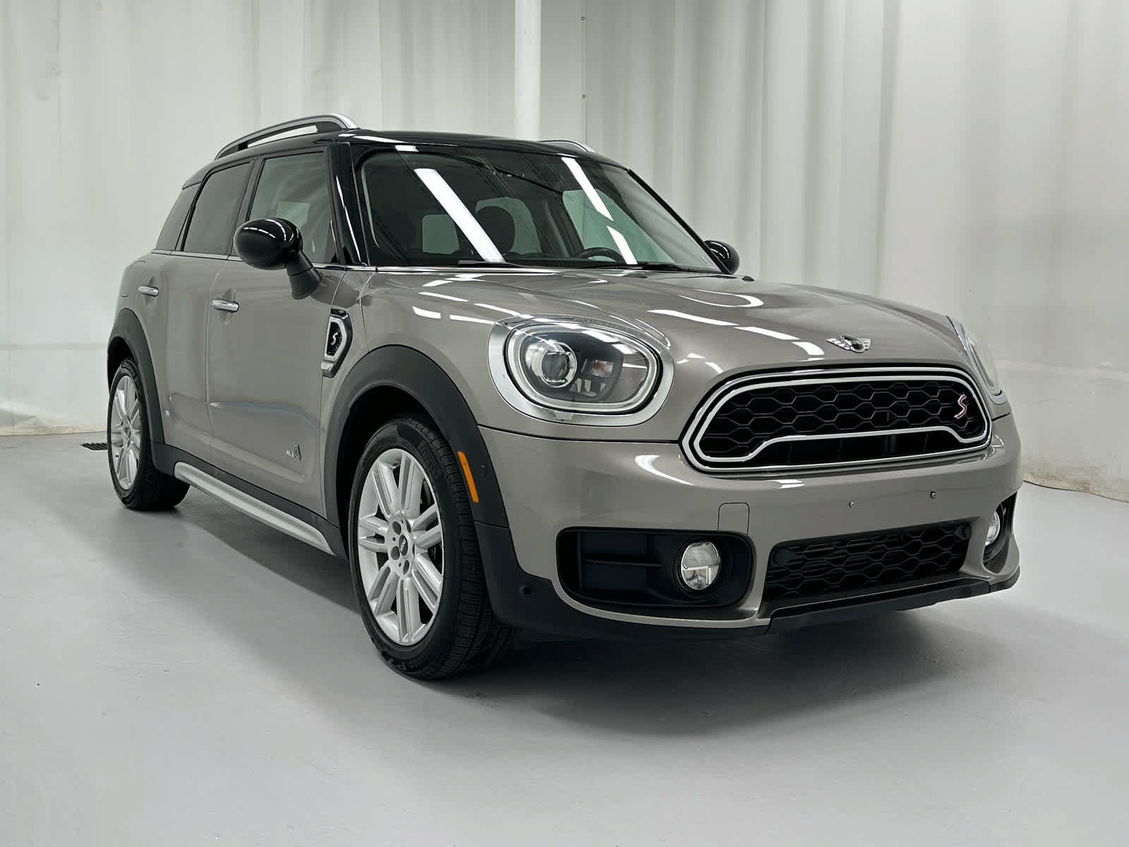 Used 2018 MINI Cooper Countryman S AWD/4WD image 1