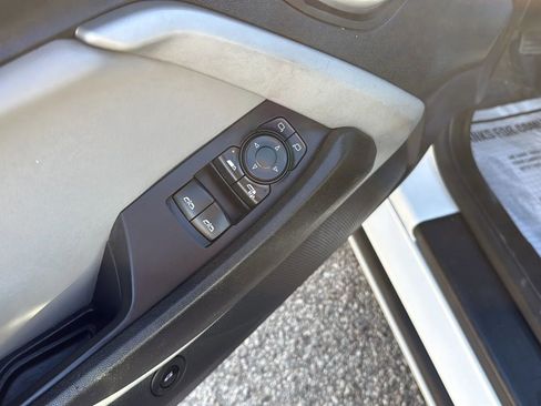 Used 2023 Chevrolet Camaro LT image 11