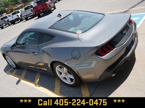 Used 2026 Ford Mustang Premium RWD image 10