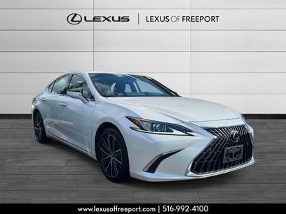 Certified 2024 Lexus ES 300h w/ Premium Package