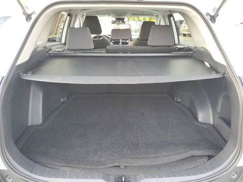Used 2024 Toyota RAV4 XLE image 8