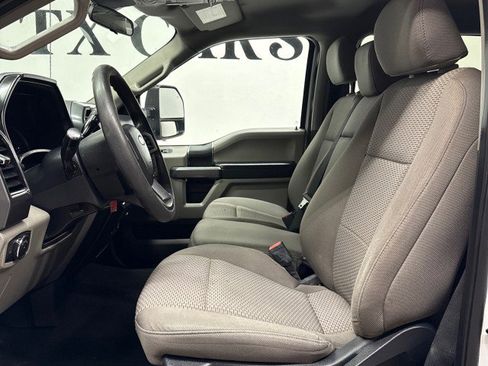 Used 2022 Ford F350 XLT image 30