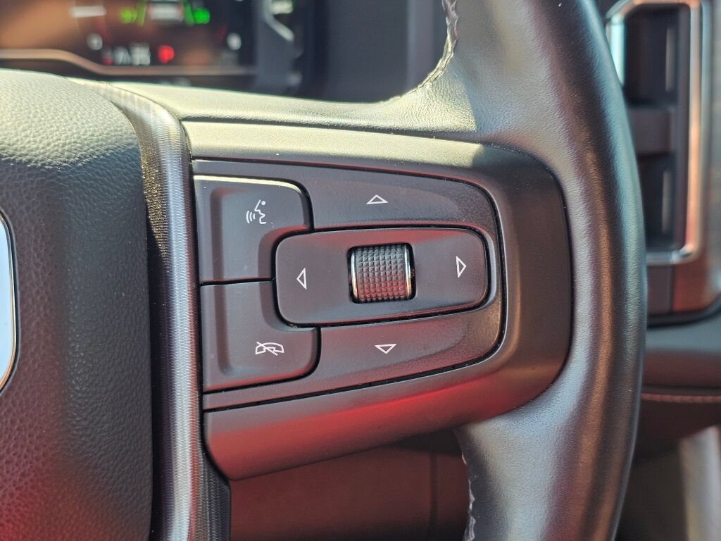 Used 2023 GMC Yukon XL Denali Ultimate AWD/4WD image 38