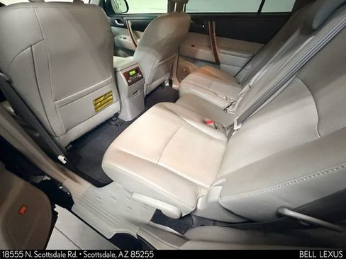 Used 2013 Toyota Highlander Limited AWD/4WD image 13