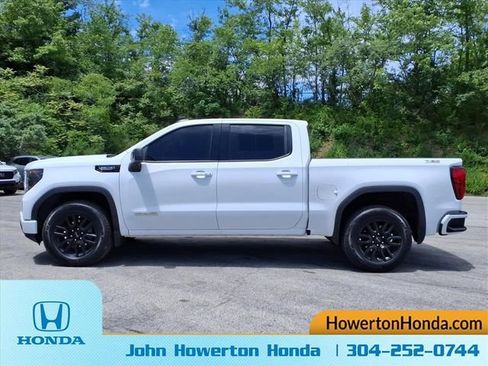 Used 2024 GMC Sierra 1500 Elevation w/ X31 Off-Road Package AWD/4WD image 8