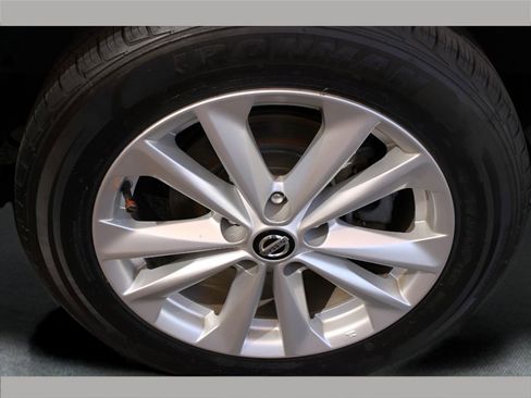 Used 2019 Nissan Rogue Sport SV w/ Technology Package image 35