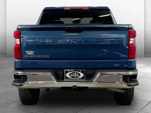 Used 2024 Chevrolet Silverado 1500 LT AWD/4WD image 3