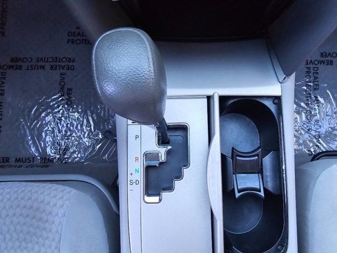 Used 2011 Toyota Camry image 32