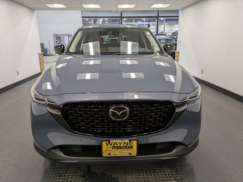 Certified 2022 MAZDA CX-5 Carbon Edition image 2