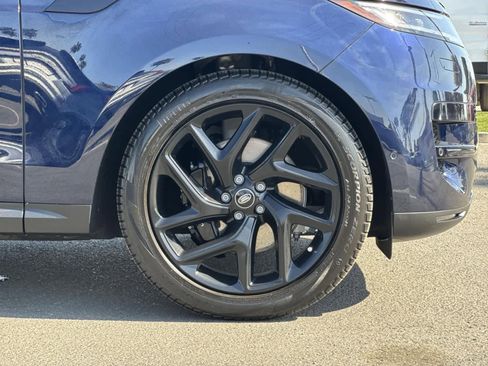 Used 2023 Land Rover Range Rover Sport SE image 43