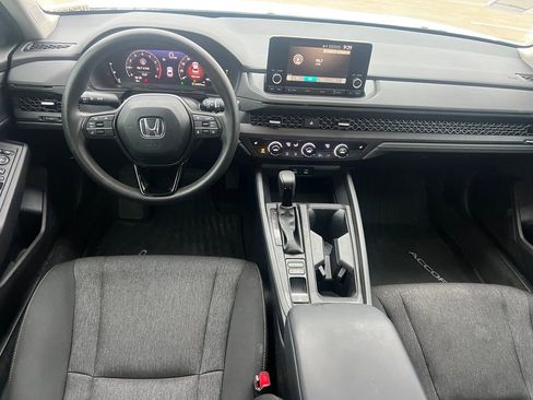 Used 2023 Honda Accord EX image 22