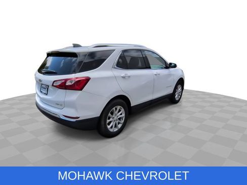 Used 2019 Chevrolet Equinox LT w/ Sun & Navigation Package AWD/4WD image 9