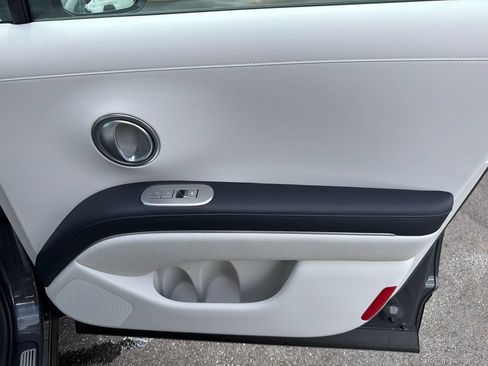 New 2026 Hyundai Palisade Calligraphy FWD image 15