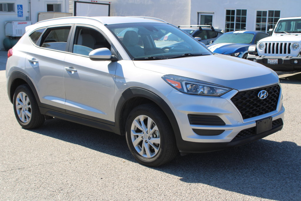 Used 2020 Hyundai Tucson Value w/ Cargo Package FWD image 3