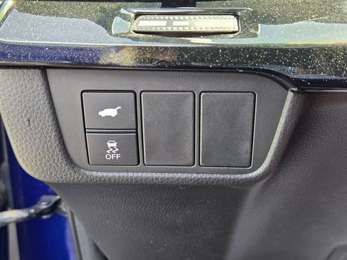 Used 2023 Honda CR-V EX-L image 8