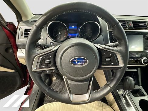 Used 2019 Subaru Outback 2.5i Premium w/ Popular Package #2 image 10