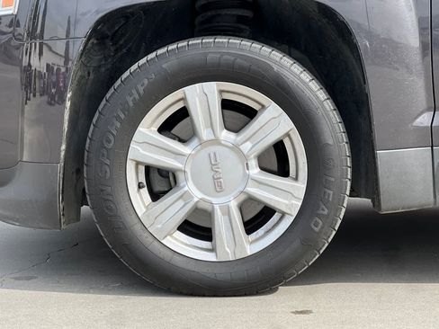 Used 2014 GMC Terrain SLE image 27