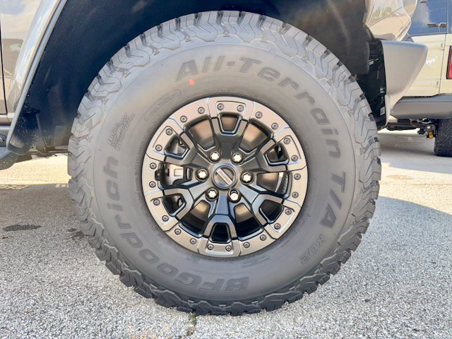 New 2026 Ford Bronco Raptor AWD/4WD image 32
