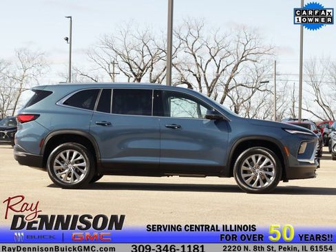 Used 2025 Buick Enclave Preferred image 8