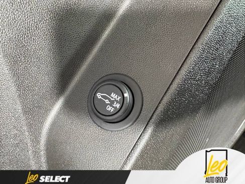 Used 2024 Chevrolet Equinox LT w/ LPO, Floor Liner Package FWD image 23