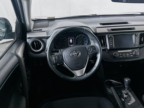 Used 2016 Toyota RAV4 XLE FWD image 17