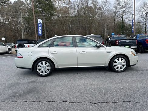 Used 2008 Ford Taurus Limited image 8