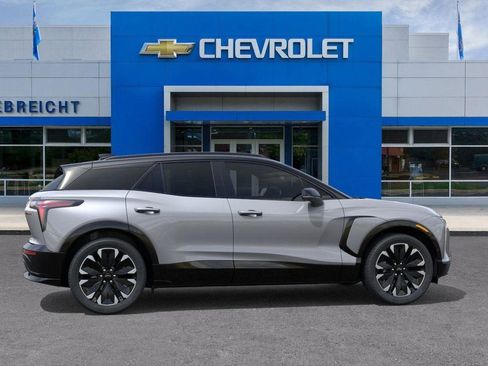 New 2026 Chevrolet Blazer EV RS image 5