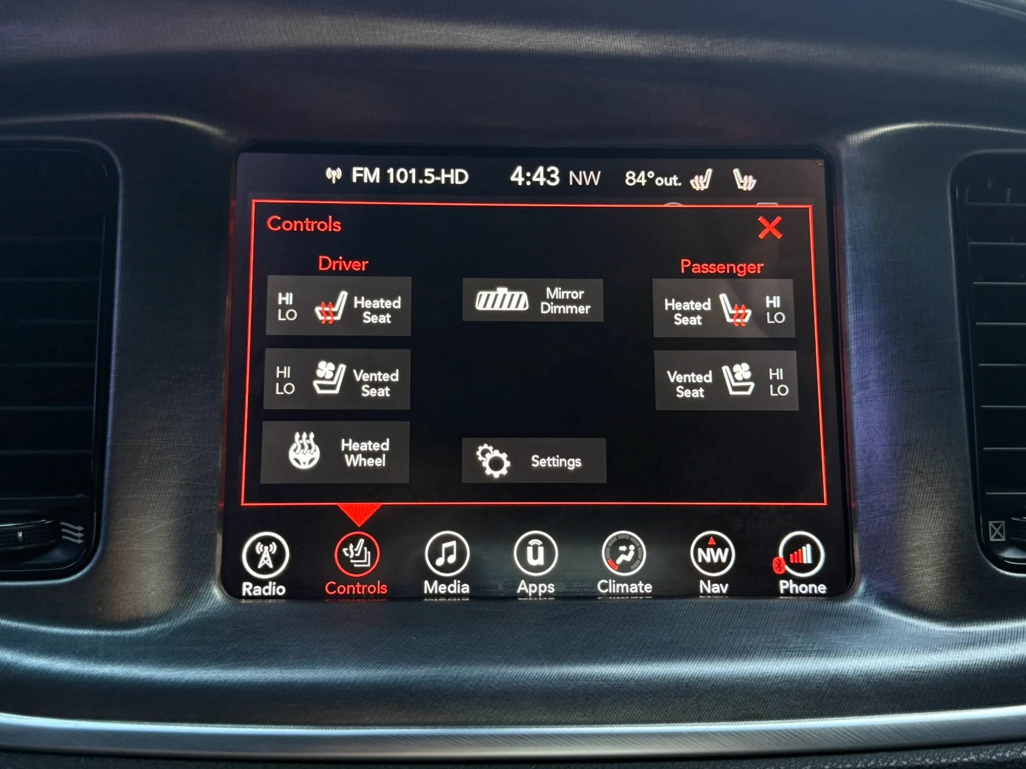 Used 2017 Dodge Charger R/T RWD image 34