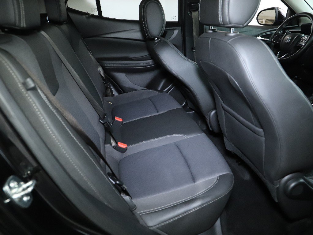 Used 2025 Buick Encore GX Preferred FWD image 31