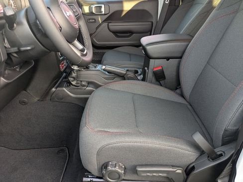 New 2026 Jeep Wrangler Unlimited Rubicon w/ Technology Group image 11