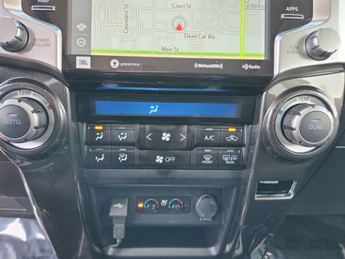 Used 2024 Toyota 4Runner Limited image 17